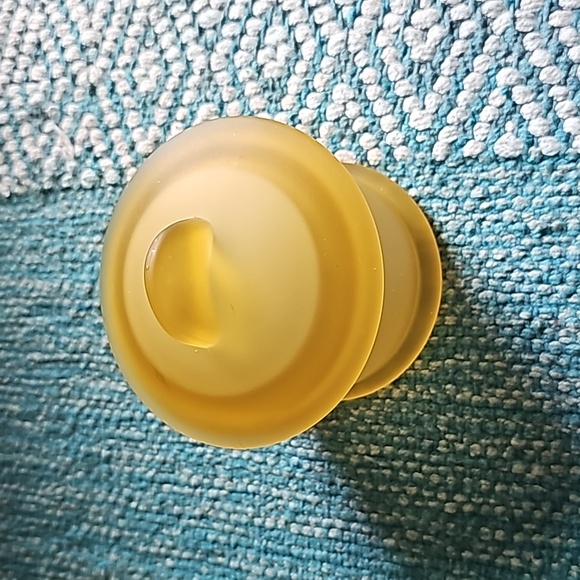 Frosted Umbra Jar with Lid - Picture 5 of 5